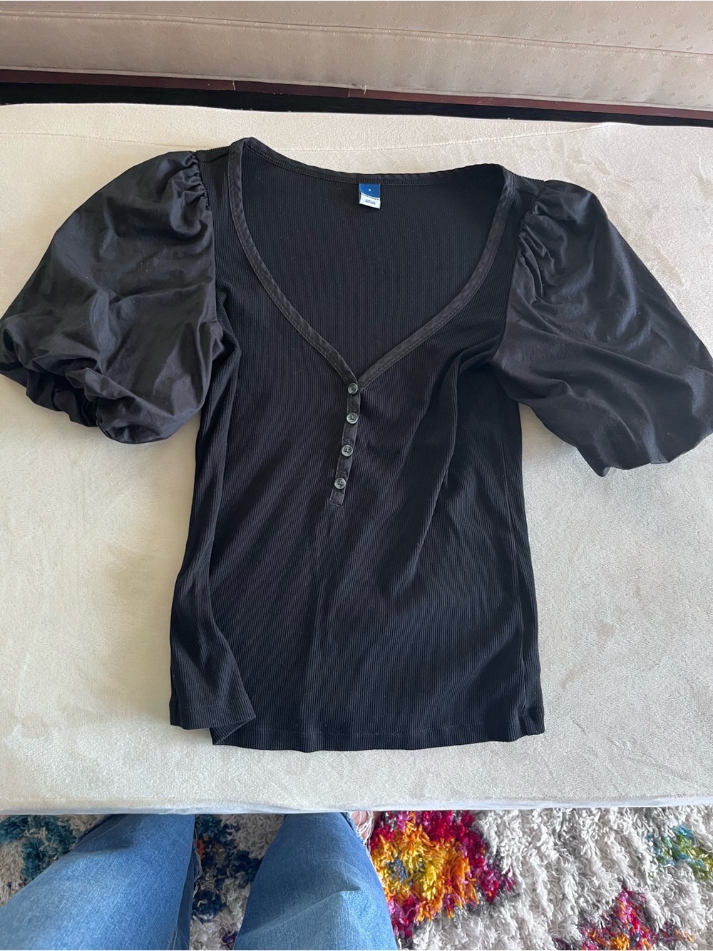 Old Navy Black Puff-Sleeve V-Neck Henley Top